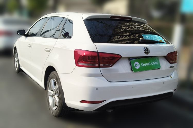 Used Volkswagen Gran Lavida 2015 1.6L Manual Fashion Edition
