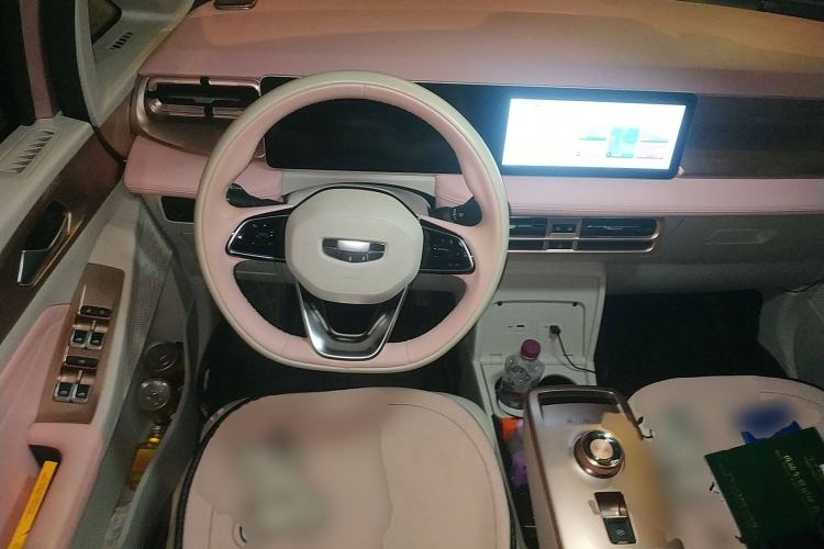 Used Geometry E Firefly 2023 401 km Super-Liked Special Edition 5 Seats