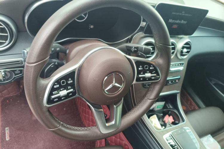 Used Mercedes-Benz GLC 2021 GLC 260 L 4MATIC Luxury Model Steering Wheel