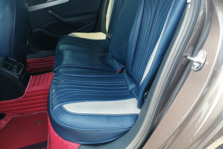 Used Audi A4L 2019 40 TFSI Fashion Version China V