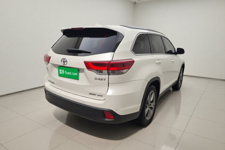 Used Toyota Highlander 2018 2.0T Four-Wheel Drive Luxury Edition 7 Seats China V Emission Standard