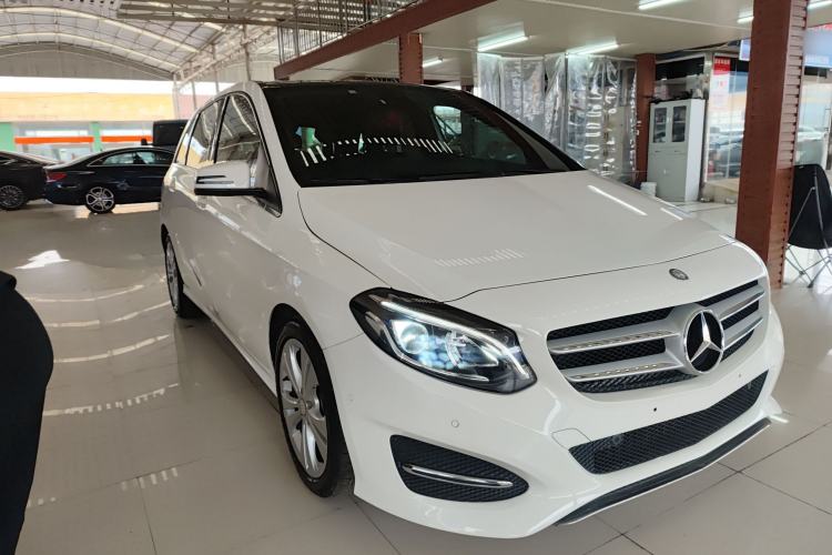 Used Mercedes-Benz B-Class 2015 B 200 Fashion Model

