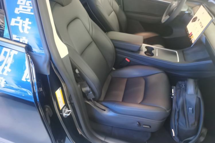 Used Tesla Model Y 2022 Rear-Wheel-Drive Version