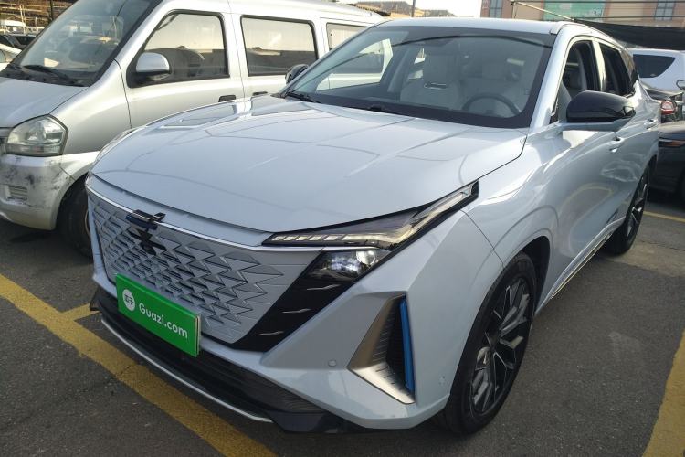 Used Oshan Z6 New Energy 2022 Blue Whale iDD 150KM Flagship PLUS Smart Parking Edition