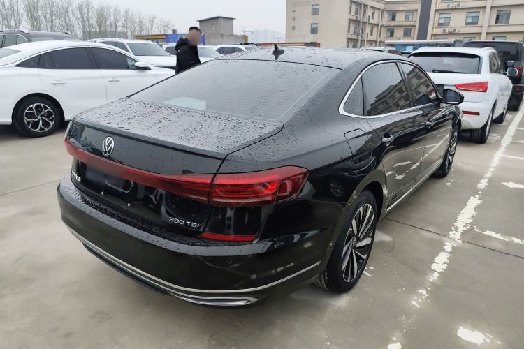 Used Volkswagen Passat 2024 380TSI Elite Edition