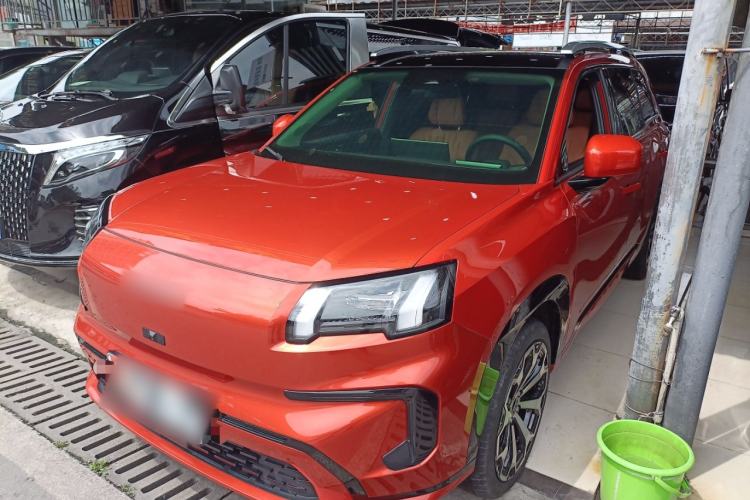 Used AION V 2024 Aion Tyrannosaurus 650 Smart Luxury Edition