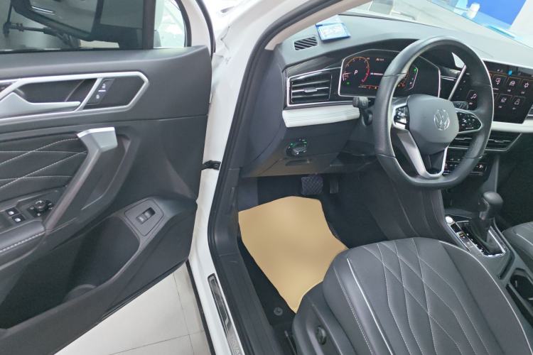 Used Volkswagen Tiguan L 2023 330TSI Automatic Two-Wheel Drive Smart Edition Driver Seat