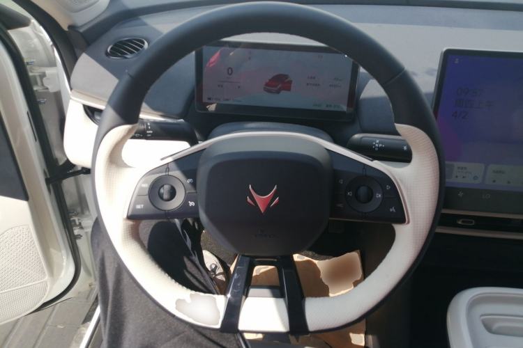 Used ARCFOX T1 2025 Model 425 PRO
