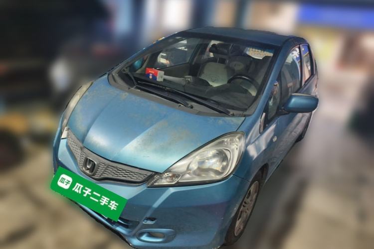 Used Honda Fit 2011 1.3L manual Comfort version