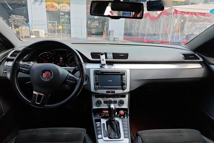 Used Volkswagen FAW-Volkswagen CC 2015 1.8TSI Luxury Model
