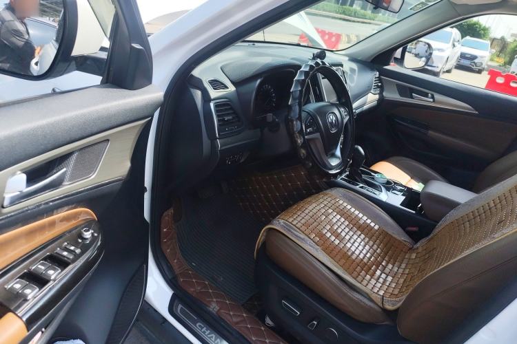 Used CHANGAN CS95 2017 2.0T Two-Wheel Drive Zhiyuan Edition