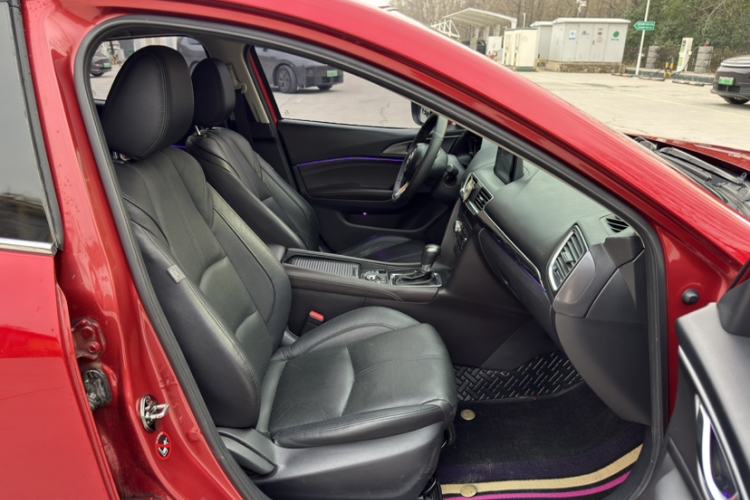 Used Mazda Mazda 3 Axela 2017 Sedan 2.0L Automatic Prestige Model China V Standard
