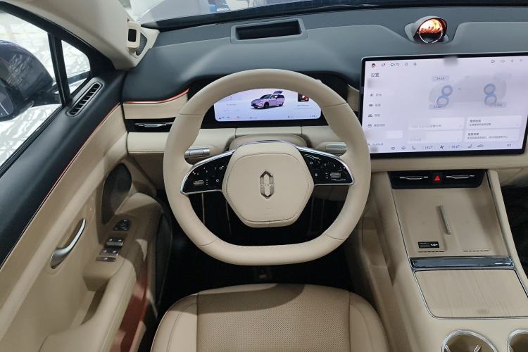 Used Hima AITO M5 2025 Extended-Range Ultra All-Wheel-Drive Version Steering Wheel