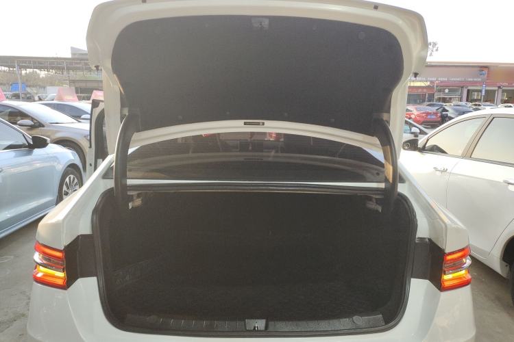 Used BYD Qin Pro 2018 1.5L Manual SmartConnect Fendong Model
