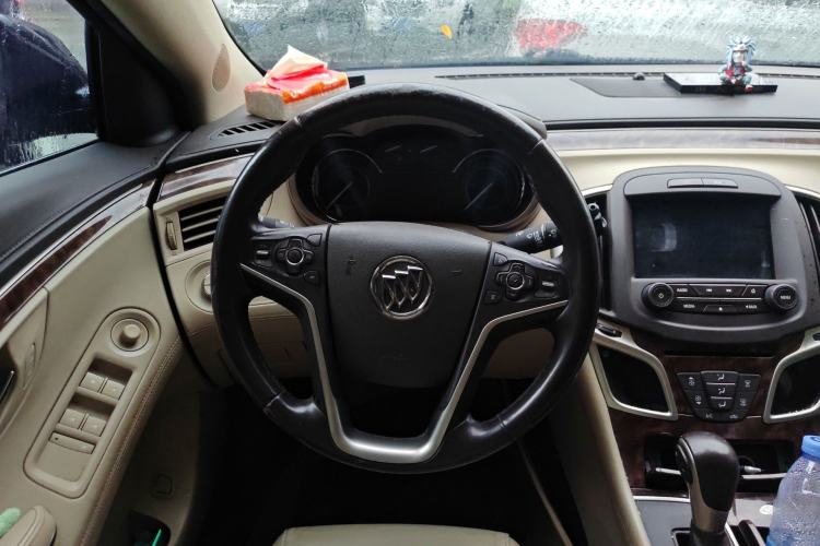 Used Buick LaCrosse 2013 2.4L SIDI Leading Comfort Version