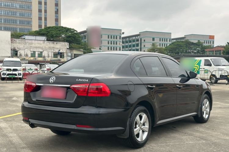 Used Volkswagen Lavida 2013 Revised Classic 1.6L Automatic Fashion Edition