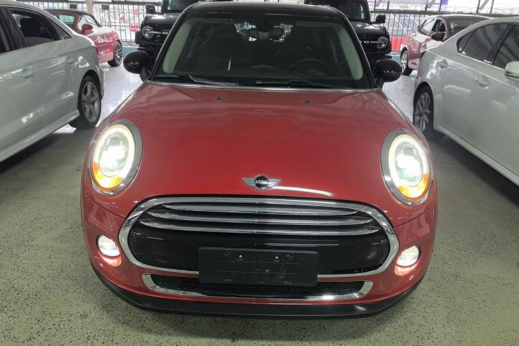 Used MINI 2016 1.5T COOPER Pioneer Edition Five-Door Model Front