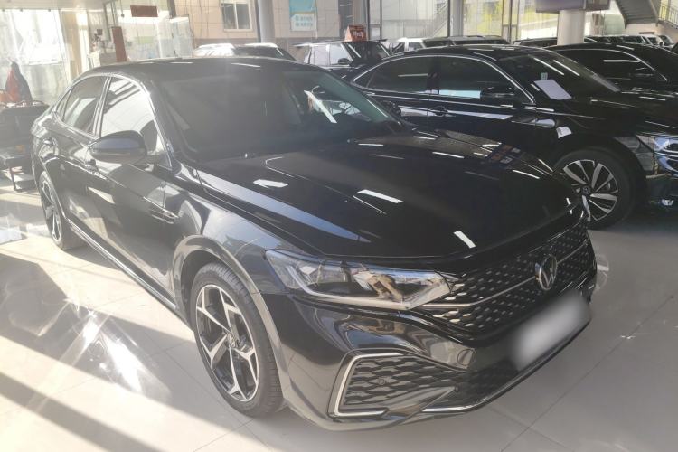 Used Volkswagen Passat 2023 Revised 330TSI Starry Elite Edition