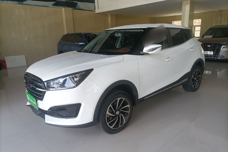 Used Zotye T300 2023 T300L 1.5L Manual Standard Edition