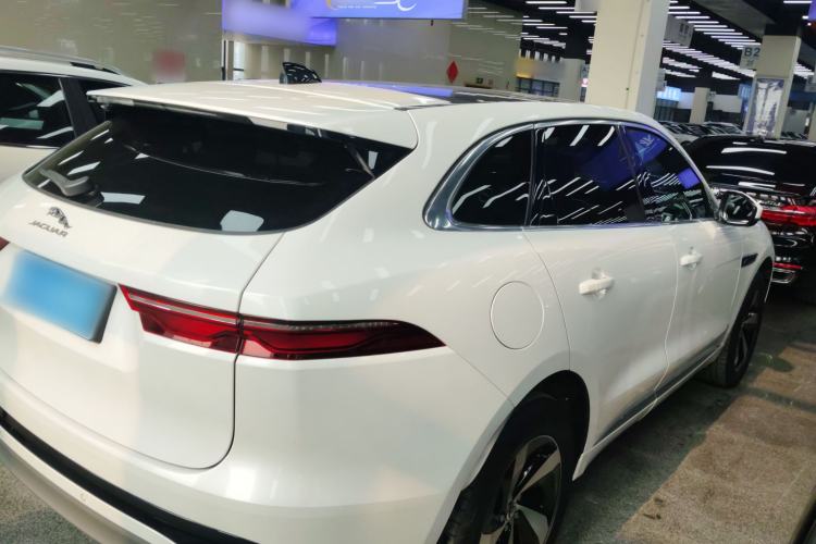 Used Jaguar F-PACE 2024 P250 R-Dynamic S
