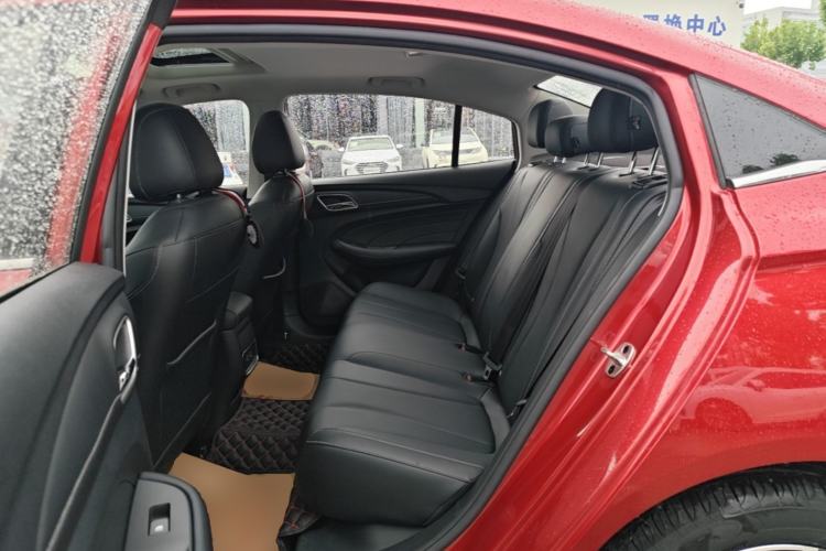 Used Roewe i5 2019 1.5L Automatic 4G Connected Langhao Edition
