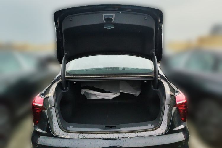 Used Hongqi H5 PHEV 2025 170 Super Hybrid Version Trunk