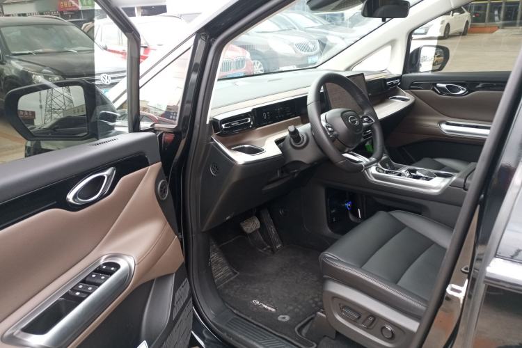 Used GAC Trumpchi Trumpchi E8 2024 Honor Series 2.0L Honor Edition