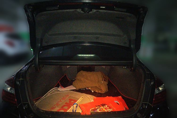 Used Honda Accord 2016 2.0L Comfort Edition Trunk