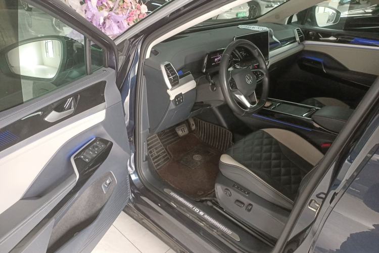 Used Volkswagen ID.6 CROZZ 2021 Long-Range PRO Edition Driver Seat