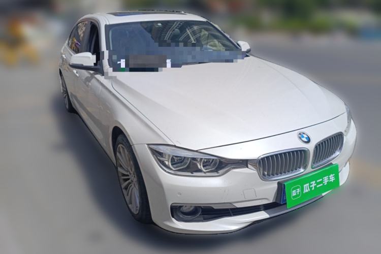 Used BMW 3 Series 2018 320Li Fashion Model Front Right 45 Deg