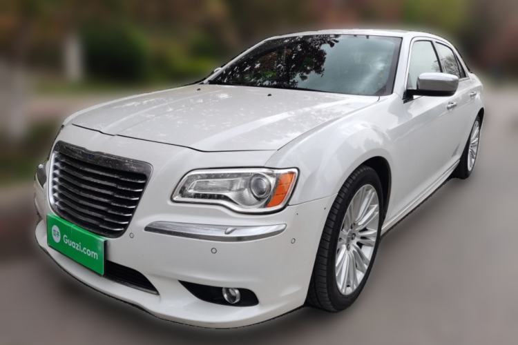 Used Chrysler 300C 2014 3.0L Excellence Edition