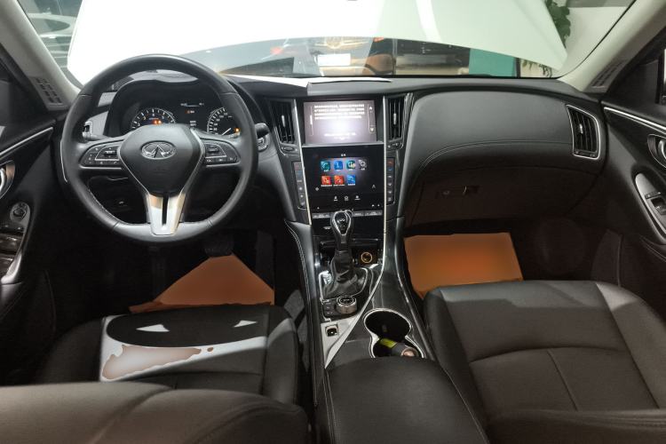 Used Infiniti Q50L 2022 2.0T Comfort Edition
