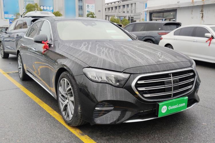 Used Mercedes-Benz E-Class 2024 Refresh E 300 L Stylish Edition
