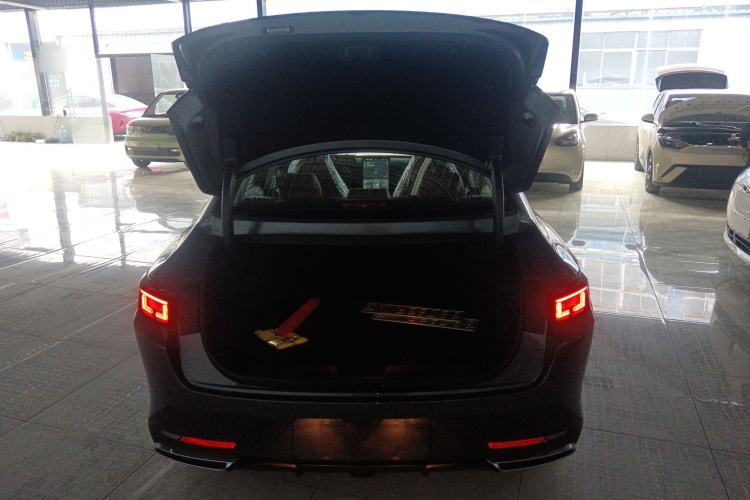 Used Changan Eado PHEV 2025 Smart New Blue Whale 145KM Battleship Edition
