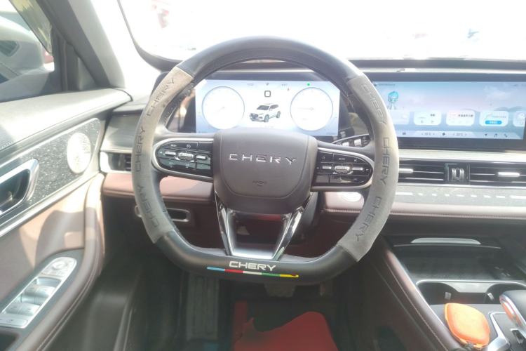 Used Chery Tiggo 8 PLUS 2024 Champion Edition 290TGDI DCT Deluxe Version 5-Seater