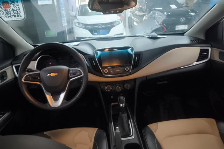 Used Chevrolet Monza 2020 320 Automatic Enjoyment Edition