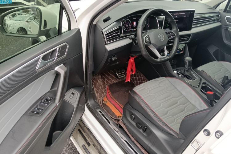 Used Volkswagen Tiguan L 2022 330TSI Automatic Two-Wheel Drive R-Line Flagship Edition Driver Seat