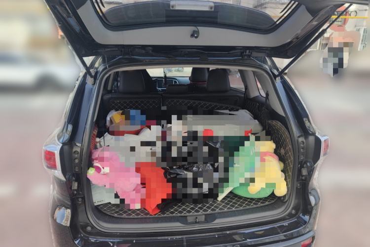 Used Toyota Highlander 2017 2.0T Four-Wheel Drive Luxury Edition 7 Seats