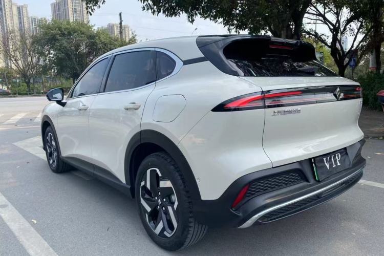 Used Baojun Yunhai 2024 140km Plug-in Hybrid Version Exterior 2