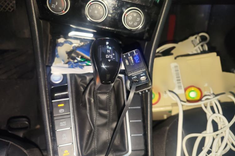 Used Volkswagen Sagitar 2020 280TSI DSG Comfort Version China VI Standard Gear Lever