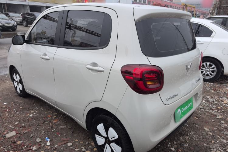 Used Wuling Hongguang MINIEV 2025 Four-Door Version Advanced Edition
