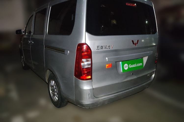 Used Wuling Rongguang V 2016 1.2L Standard Version
