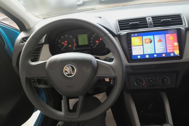 Used Skoda Fabia 2015 1.4L Manual Front-Wheel Drive Model