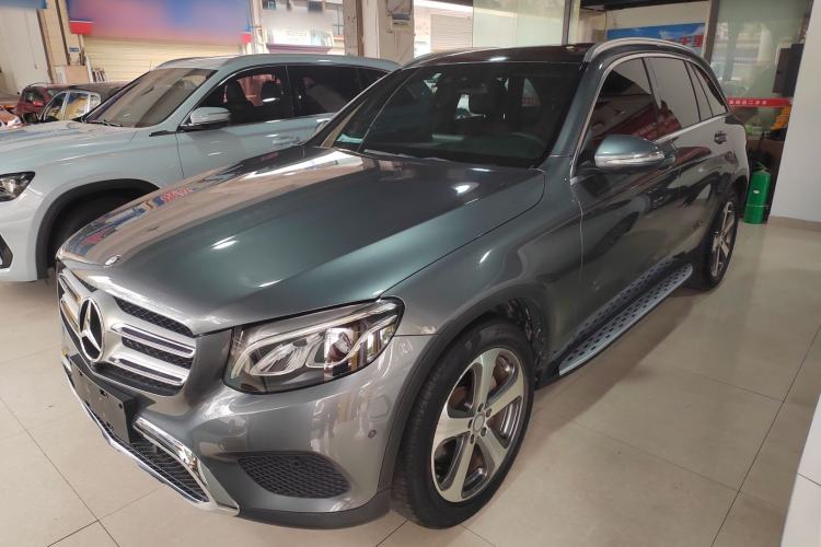 Used Mercedes-Benz GLC 2016 GLC 260 4MATIC Luxury Model