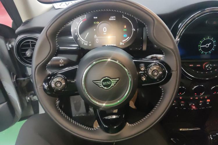 Used MINI MINI 2021 1.5T COOPER Artist Five-Door Edition