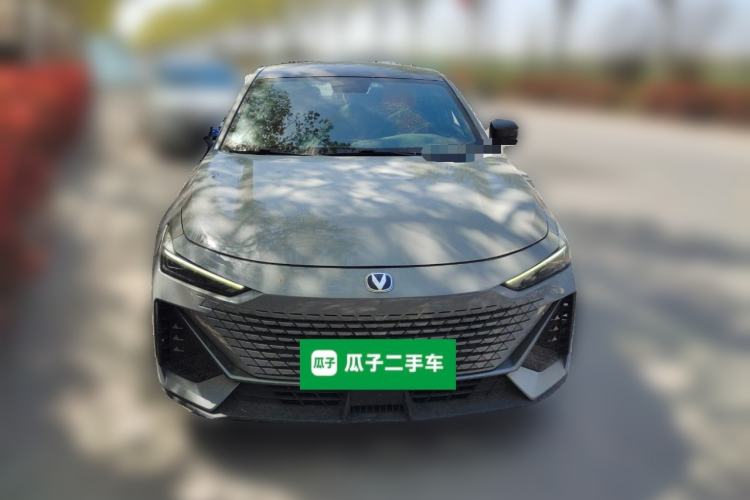 Used CHANGAN UNI-V 2022 1.5T Prestige Version
