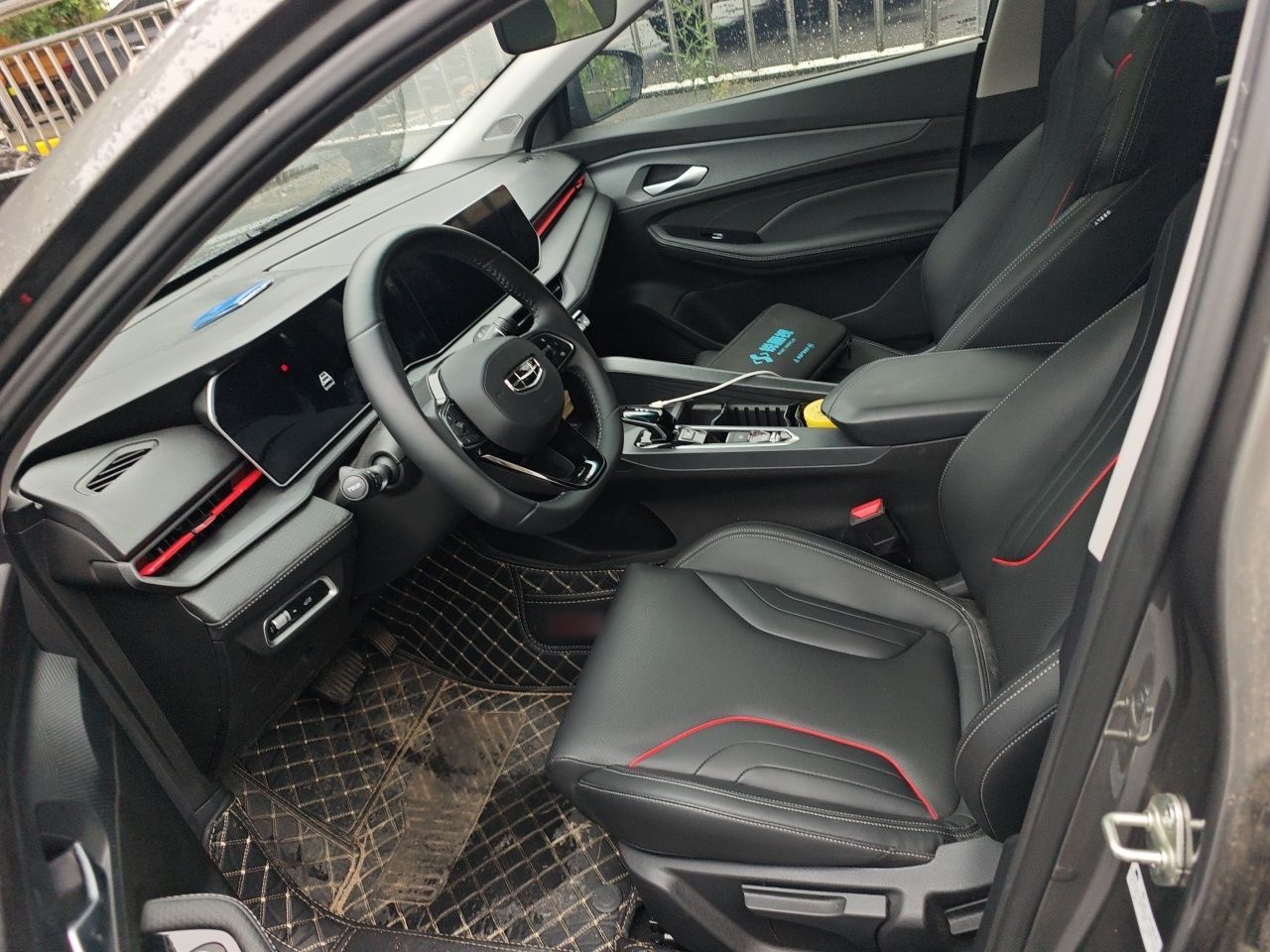 Geely Auto Binray 2022 Binrui COOL 1.5T DCT Windstorm Edition — снимка 15