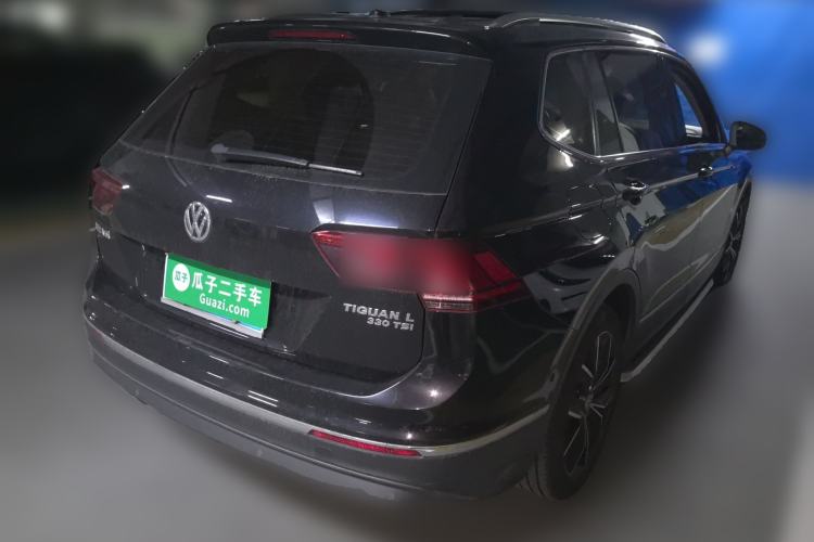 Used Volkswagen Tiguan L 2018 330TSI Automatic Two-Wheel Drive Luxury Edition Rear Right 45 Deg