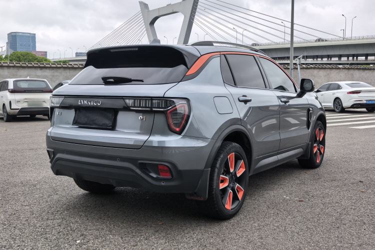 Used Lynk & Co 01 2019 2.0T Two-Wheel Drive Zhaopu Version China VI Standard Exterior 6