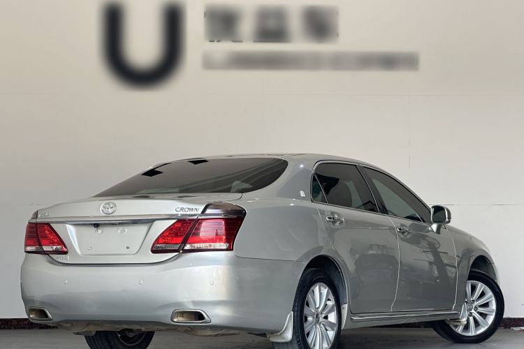 Used Toyota Crown 2012 2.5L Royal Leather Edition